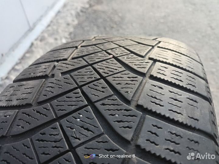 Pirelli Ice Zero FR 205/55 R16 94T