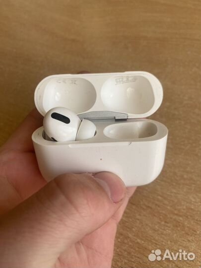Наушники airpods pro 2 только левый