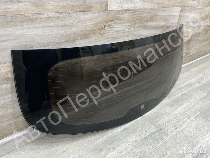 Стекло заднее Nissan Qashqai J10 (2006-2013)