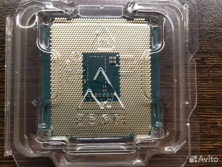 Процессор Intel xeon E5-2697v3