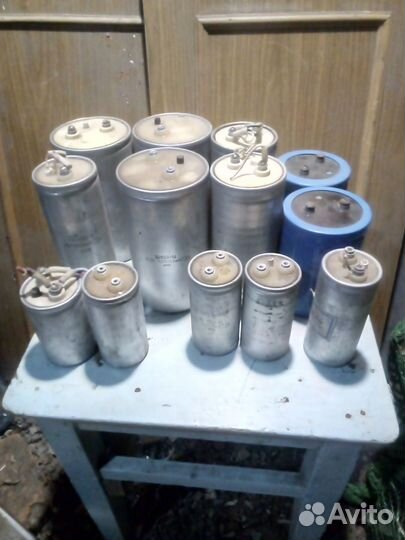 Продам радиодетали - диоды, конденсаторы, приборы