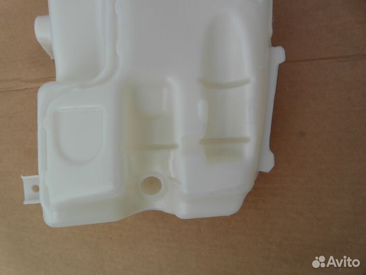 Бачок омывателя лоб стекла Ford Mondeo 5 2015-2019