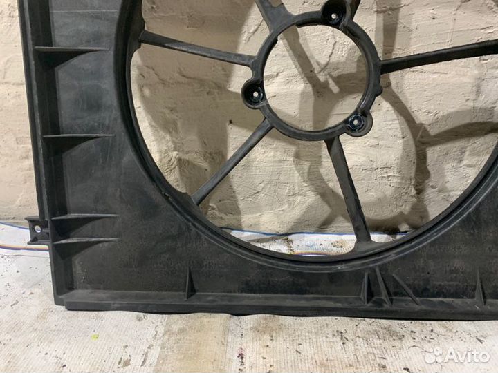 Диффузор вентилятора Skoda Octavia (A5 1Z)