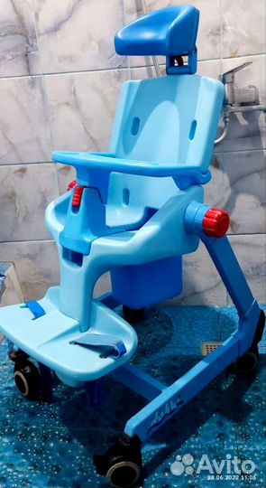 Санитарный стул для детей с дцп