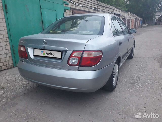 Nissan Almera 1.5 МТ, 2004, битый, 150 000 км