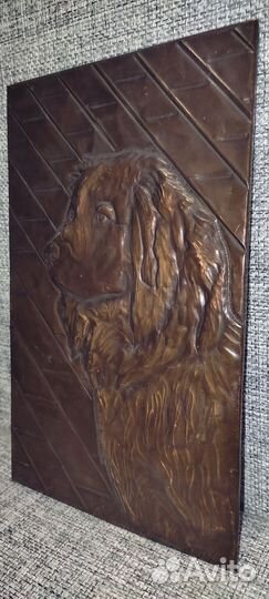 Панно чеканка собака