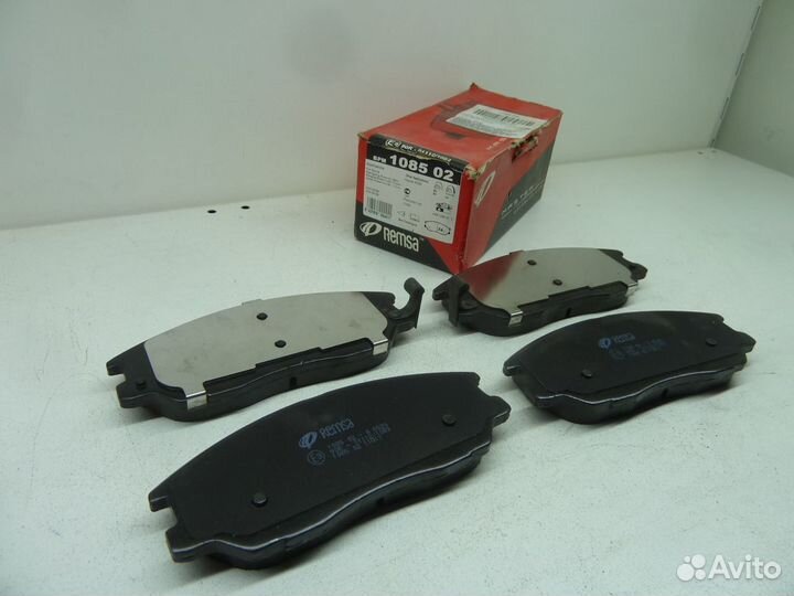 SsangYong/Hyundai/Kia Колодки передние комплект