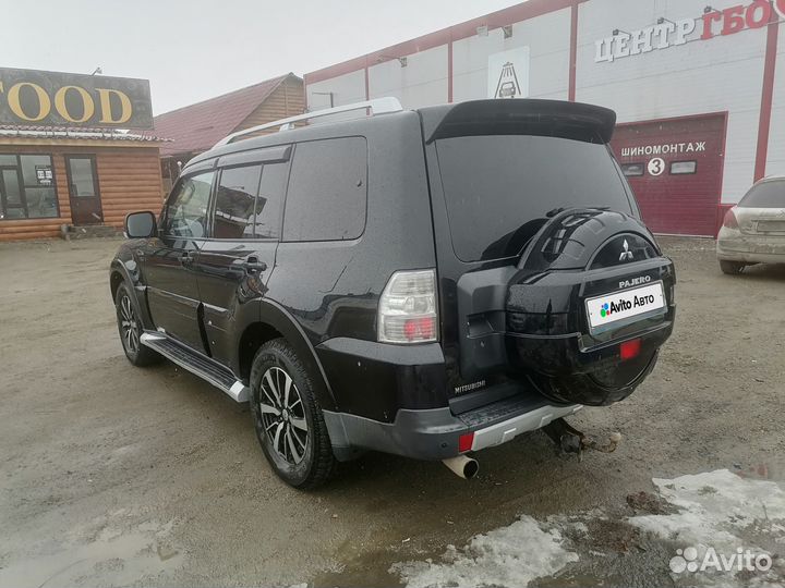 Mitsubishi Pajero 3.2 AT, 2008, 266 000 км