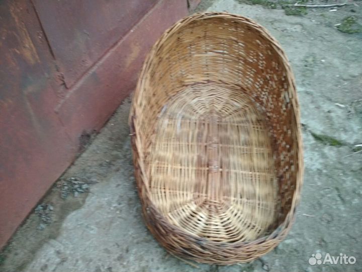 Домик из лозы для кошки или маленькой собаки