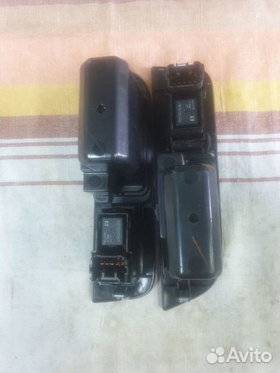 Кнопки стеклоподъемника lexus/toyota
