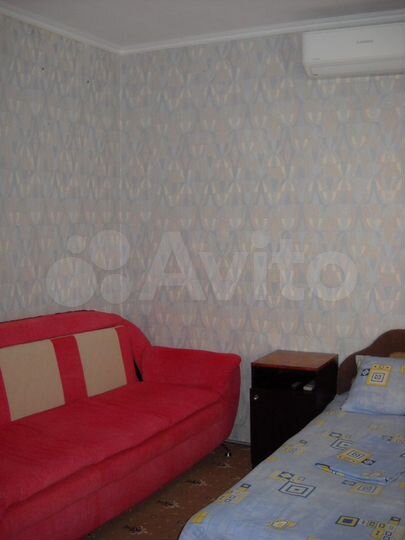 Комната 14 м² в 2-к., 1/1 эт.