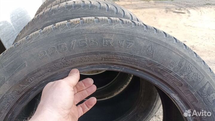 Michelin Agilis 225/55 R17