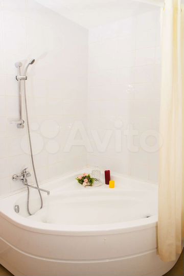 2-к. квартира, 64 м², 3/8 эт.