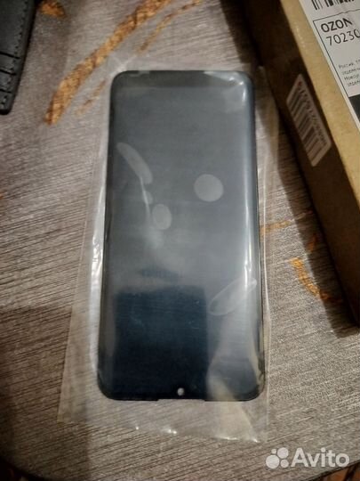 Дисплей honor 8a