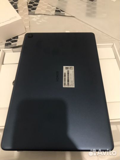 Планшет honor Pad x8
