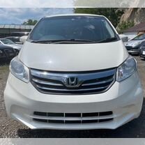 Honda Freed 1.5 AT, 2012, 90 000 км, с пробегом, цена 900 000 руб.