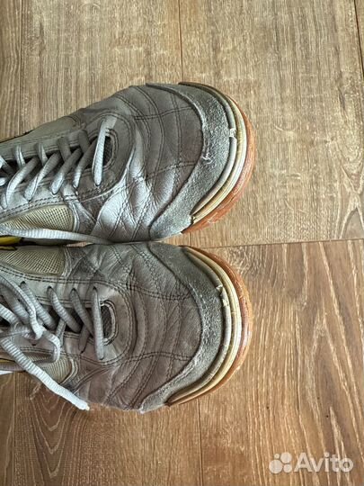 Футзалки lotto futsal pro 44,5 р