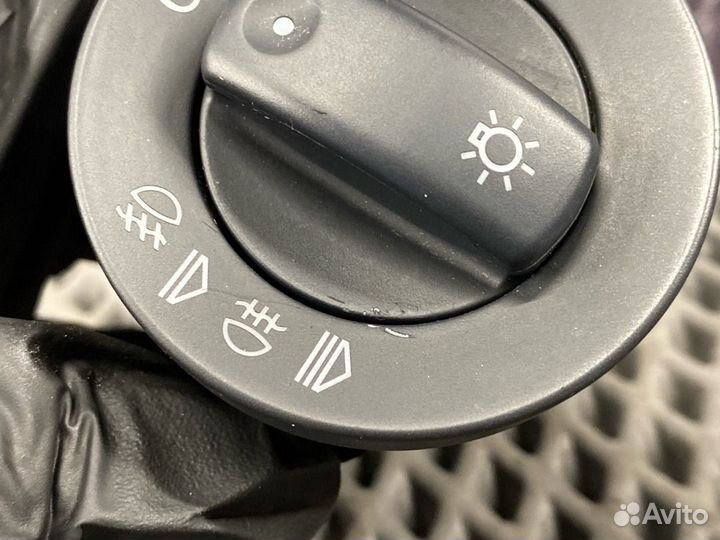 Переключатель света Audi A4 B7 BFB 2006