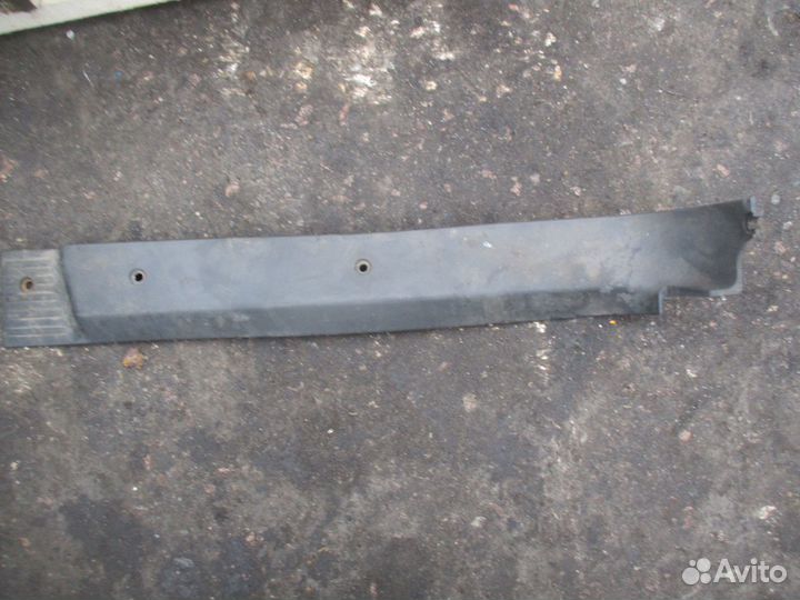 Накладка порога левая MAN 81615100789