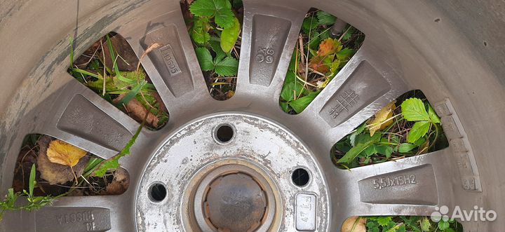 Литые диски для автомобиля