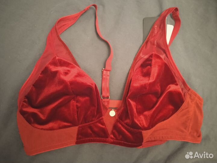 Бюстгальтер