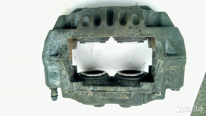 Суппорт передний toyota 4runner 1986-1995г