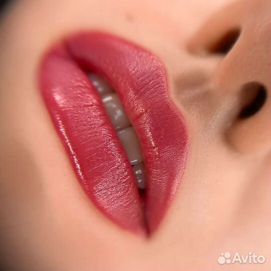 Перманент губ / Долговременный макияж / Татуаж губ