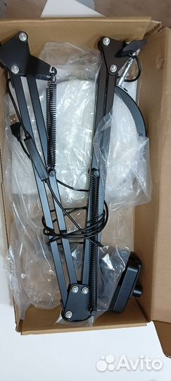 Кольцевая лампа со штативом