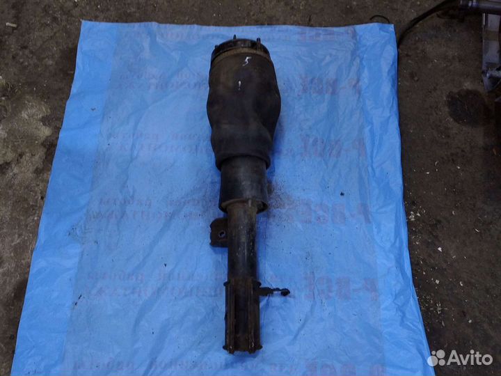 Пневмостойка Range Rover 2002-2012