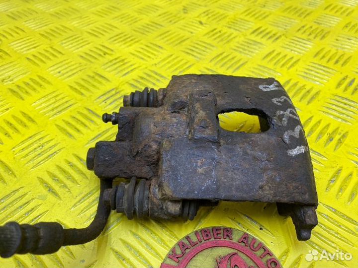 Суппорт задний правый Chrysler 300M 2.7 EER 1998