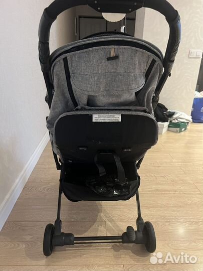 Прогулочная коляска yoya