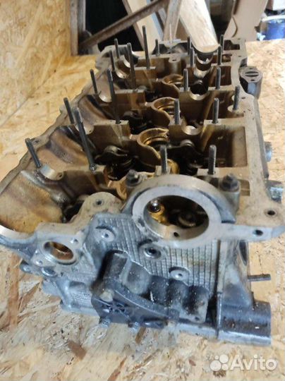 Головка блока цилиндров ГБЦ BMW E90 N46 N46B20