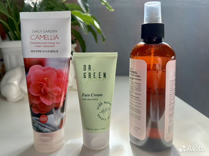 Уходовая декоративная косметика новая