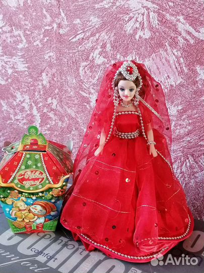 Кукла барби