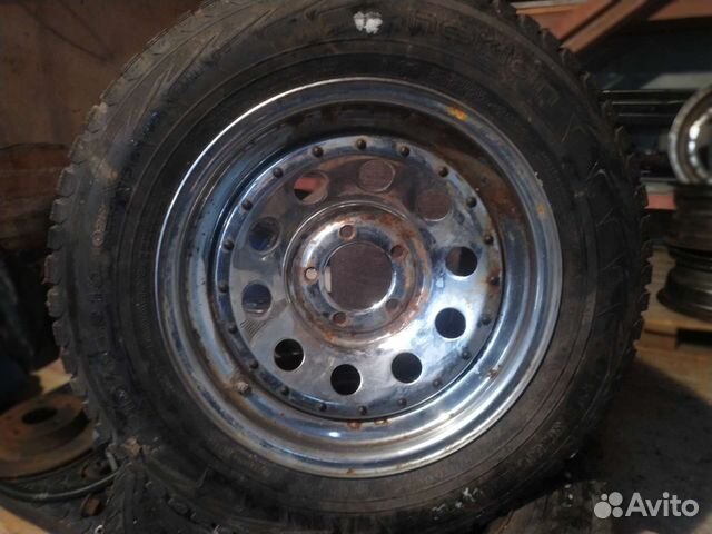 R16 Nokian Tyres Hakkapeliitta 5 215/65, PCD 5x114.3 DIA 38