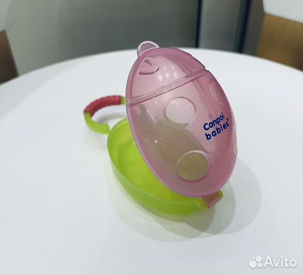 Держатель для пустышки