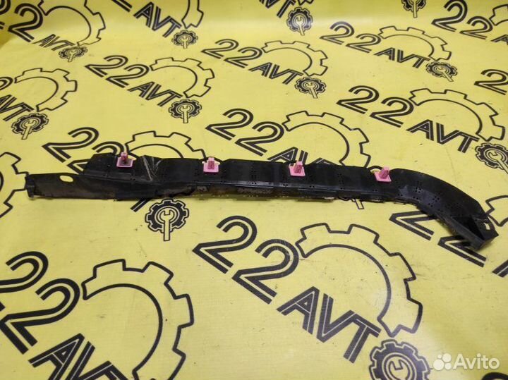 Крепление бампера заднее левое Subaru