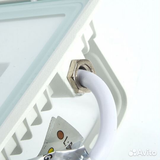 Светодиодный прожектор LL-921 IP65 50W 6400K 29498