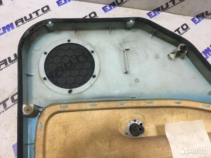 Обшивка двери задней правой Фольксваген Бора седан