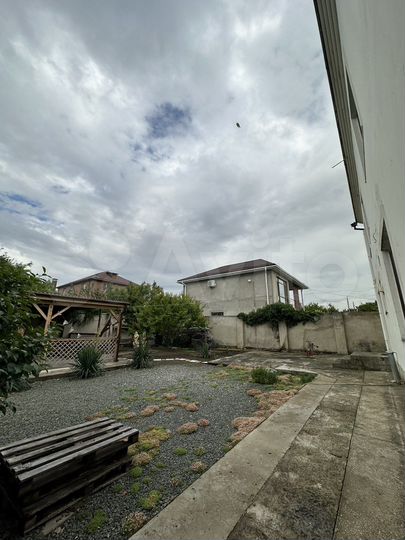 Дом 531 м² на участке 10 сот.