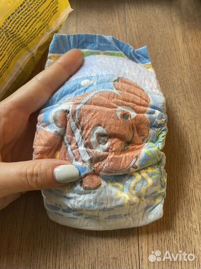 Памперсы для бассейна Huggies