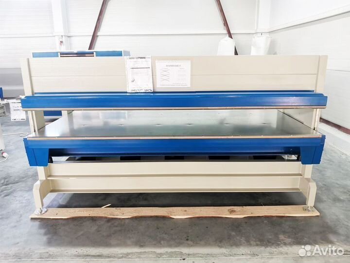 Горячий пресс для склеивания заготовок дверей