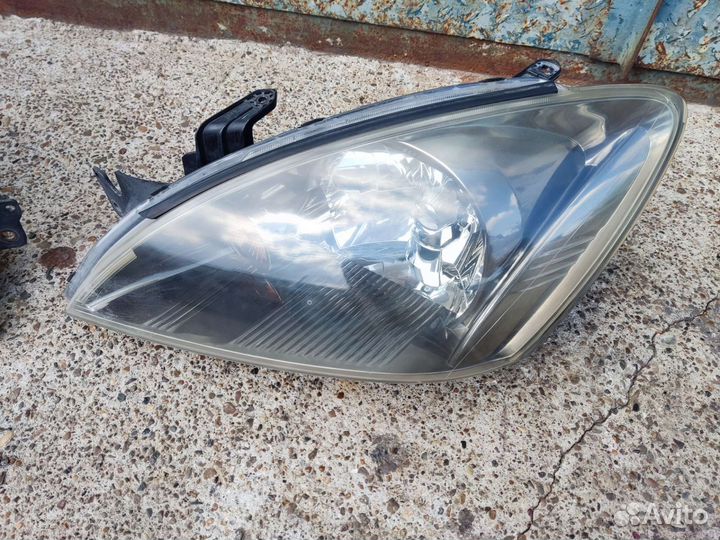 Фары чёрная маска ксенон Mitsubishi Lancer 9