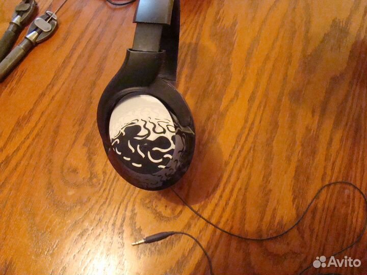 Наушники б/у