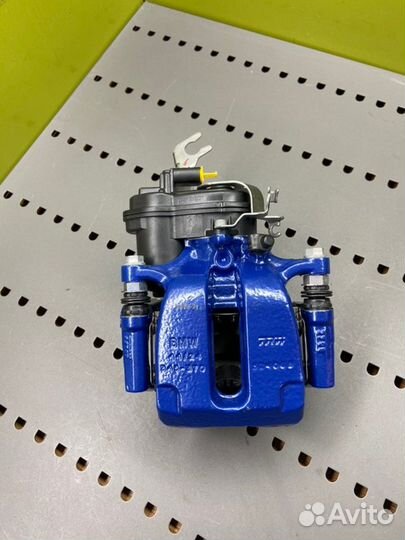 Суппорт задний левый Bmw 7-Series G11 N63 5.0I