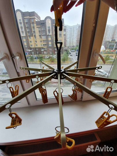 Вешалка вертушка круговая