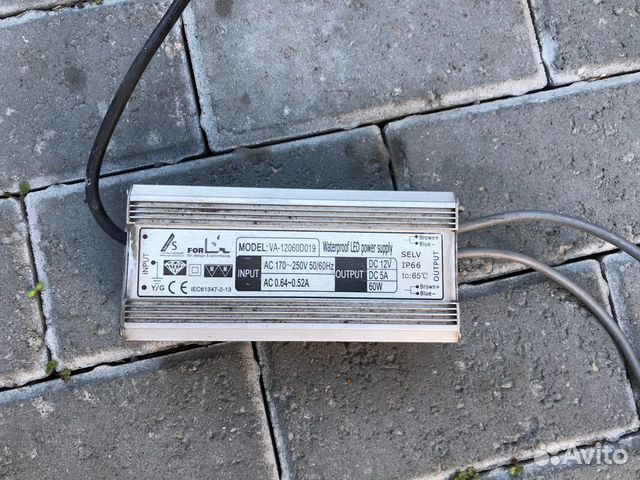 Блок питания для светодиодов VA-12060d019