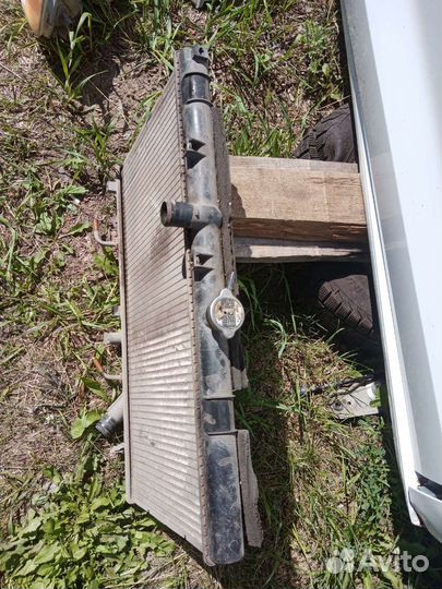 Kia Rio 1 радиатор основной