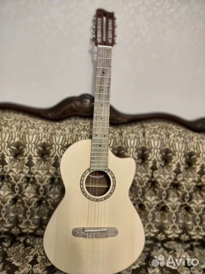 Классическая гитара