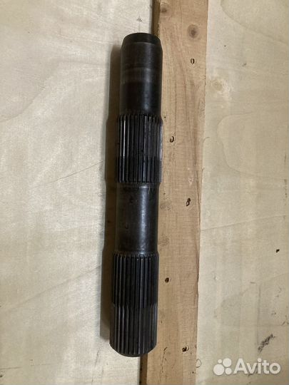 Вал фрикциона 8G4048